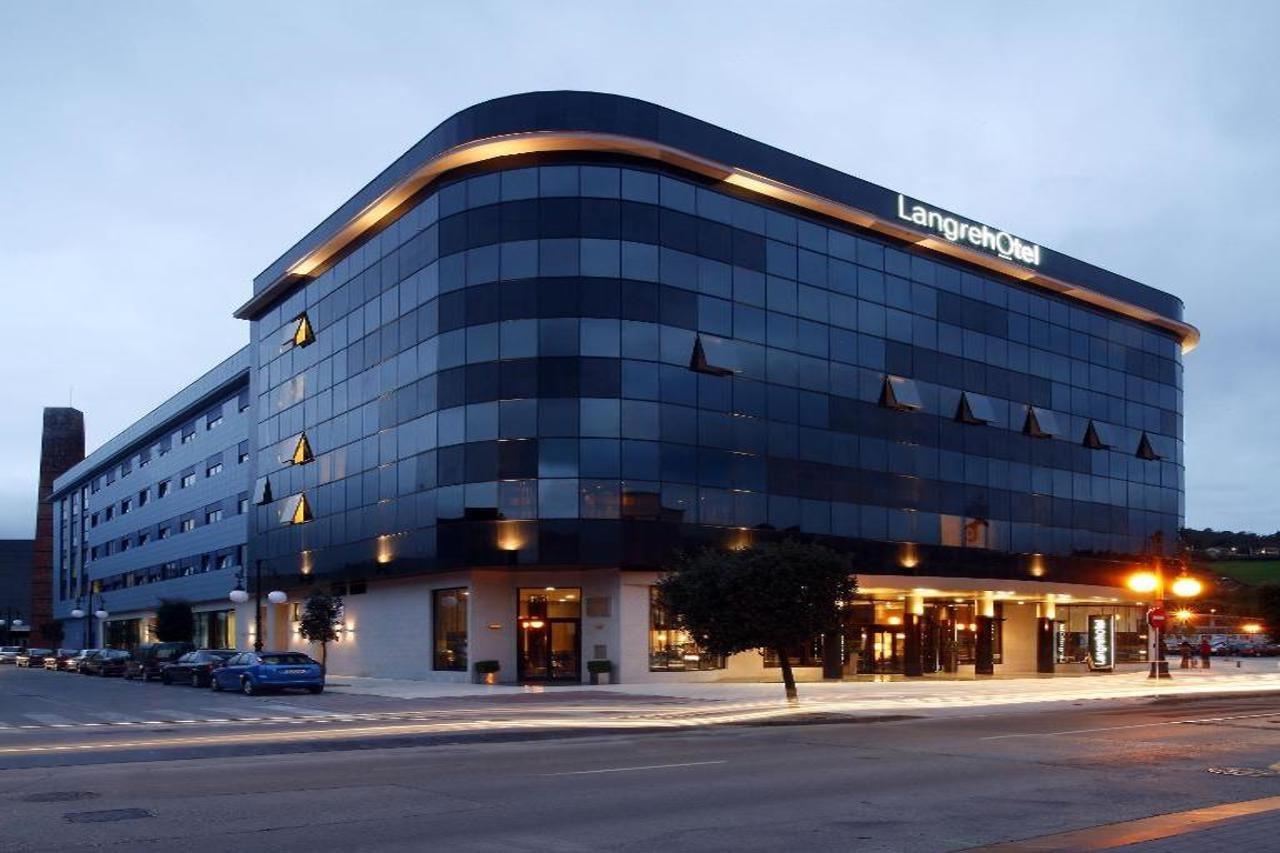 Azz Asturias Langrehotel & Spa 兰格雷奥 外观 照片