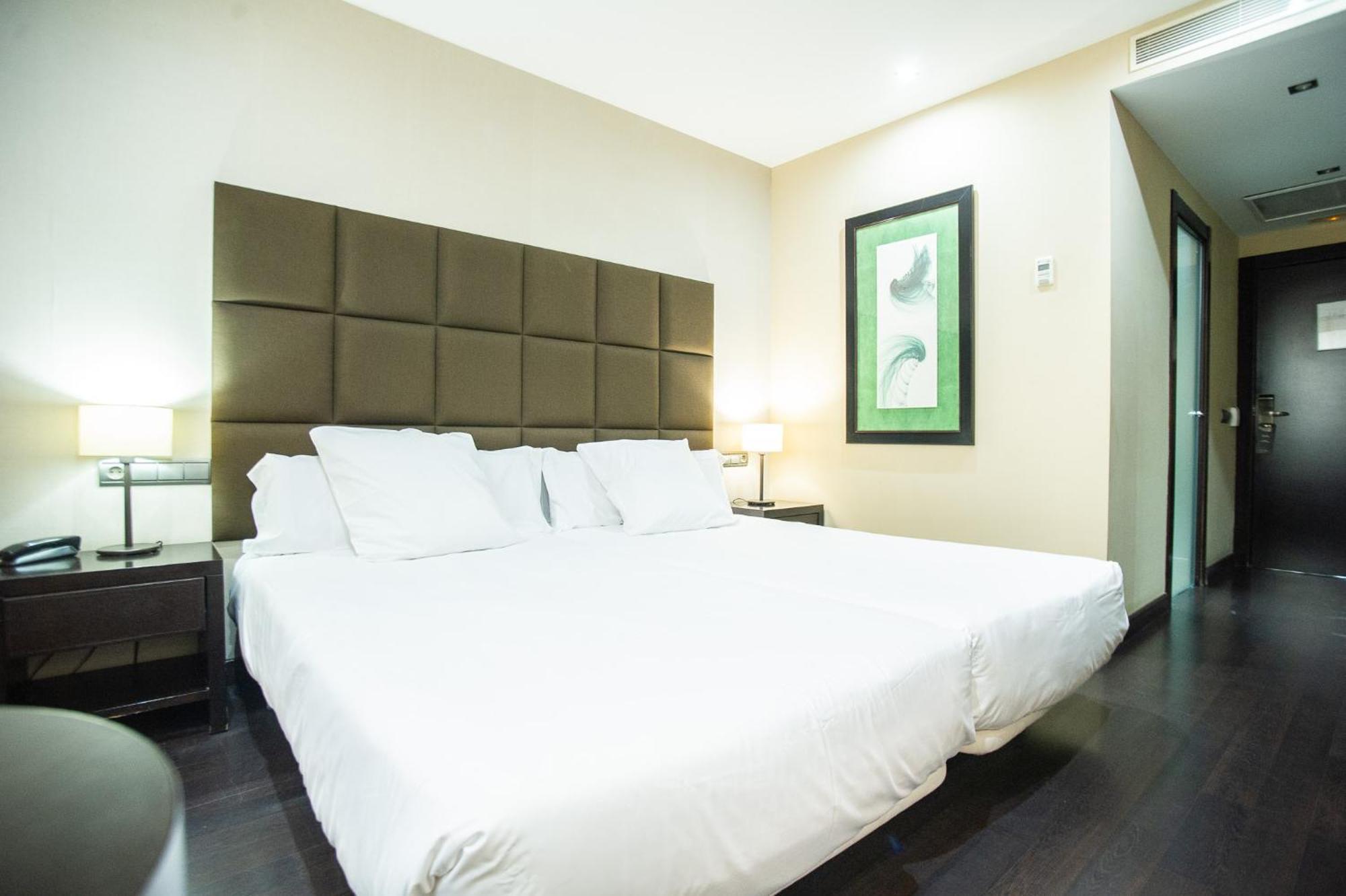 Azz Asturias Langrehotel & Spa 兰格雷奥 外观 照片